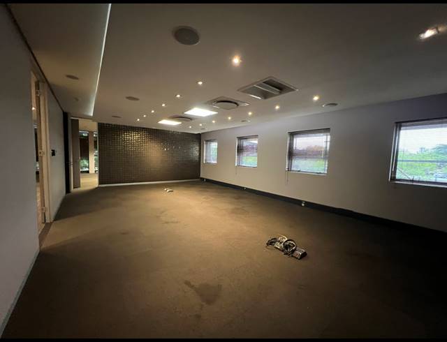 509M² OFFICE TO LET IN HIGHVELD